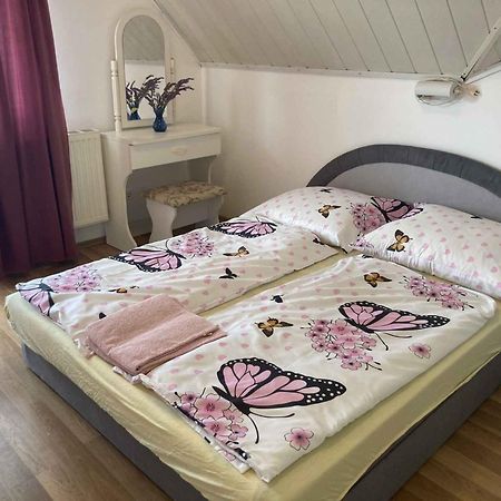 Apartment Siofok, Lake Balaton 1 エクステリア 写真