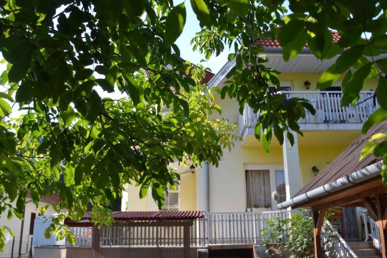 Apartment Siofok, Lake Balaton 1 エクステリア 写真